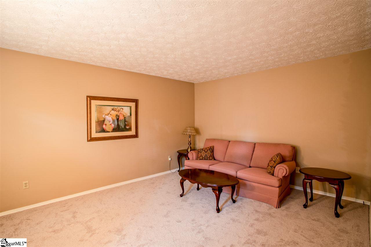 403 Hedgewood Terrace Greer, SC 29650 - Photo 15 of 35 Gallery Image 15