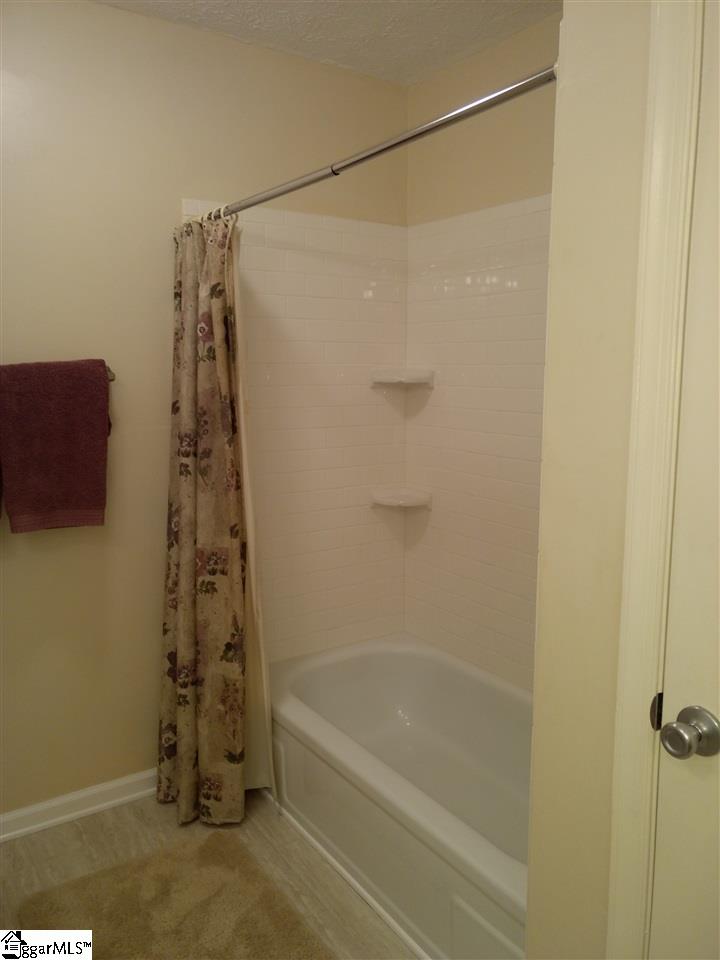 403 Hedgewood Terrace Greer, SC 29650 - Photo 29 of 35 Gallery Image 29