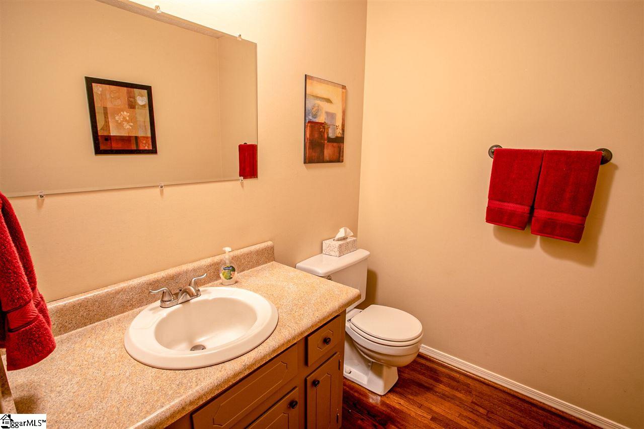403 Hedgewood Terrace Greer, SC 29650 - Photo 34 of 35 Gallery Image 34