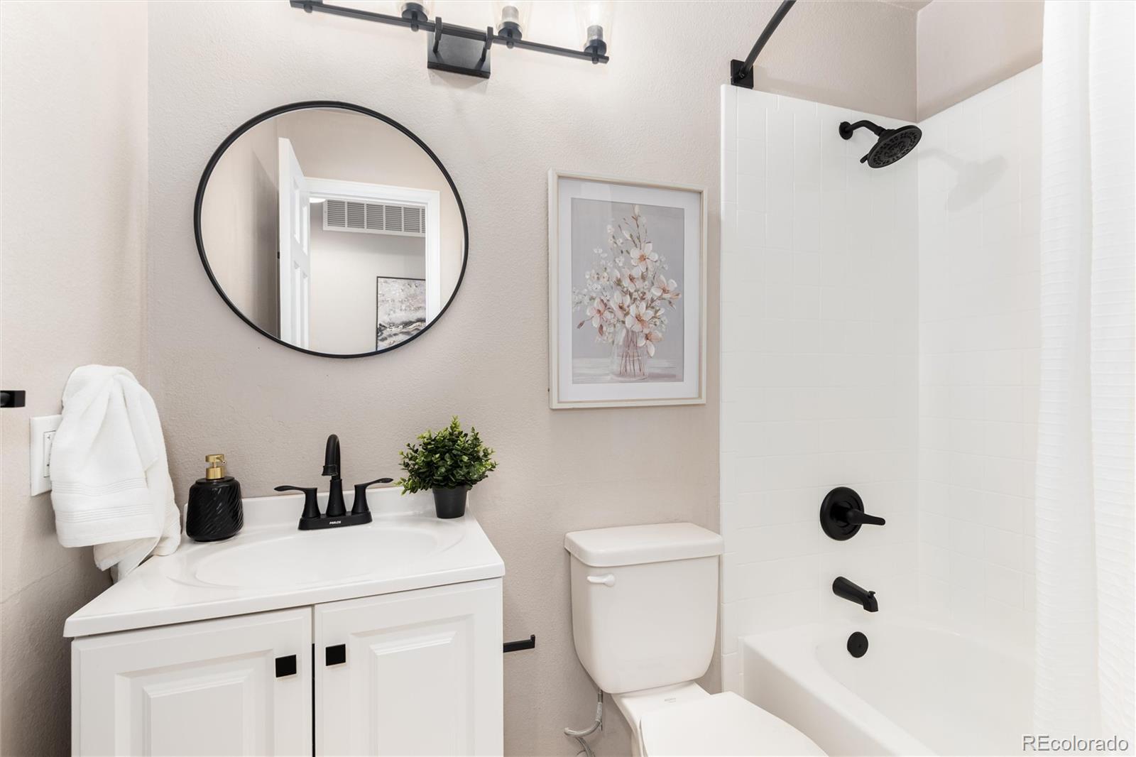 7827 Silverweed Way Lone Tree, CO 80124 - Photo 29 of 50