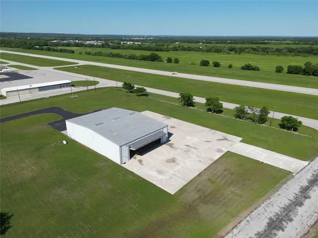 $1,250,000 | 108 Barham Lane, Bridgeport, TX 76426