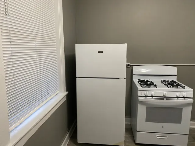 $549,999 | 340 South Homan Avenue, Chicago, IL 60624