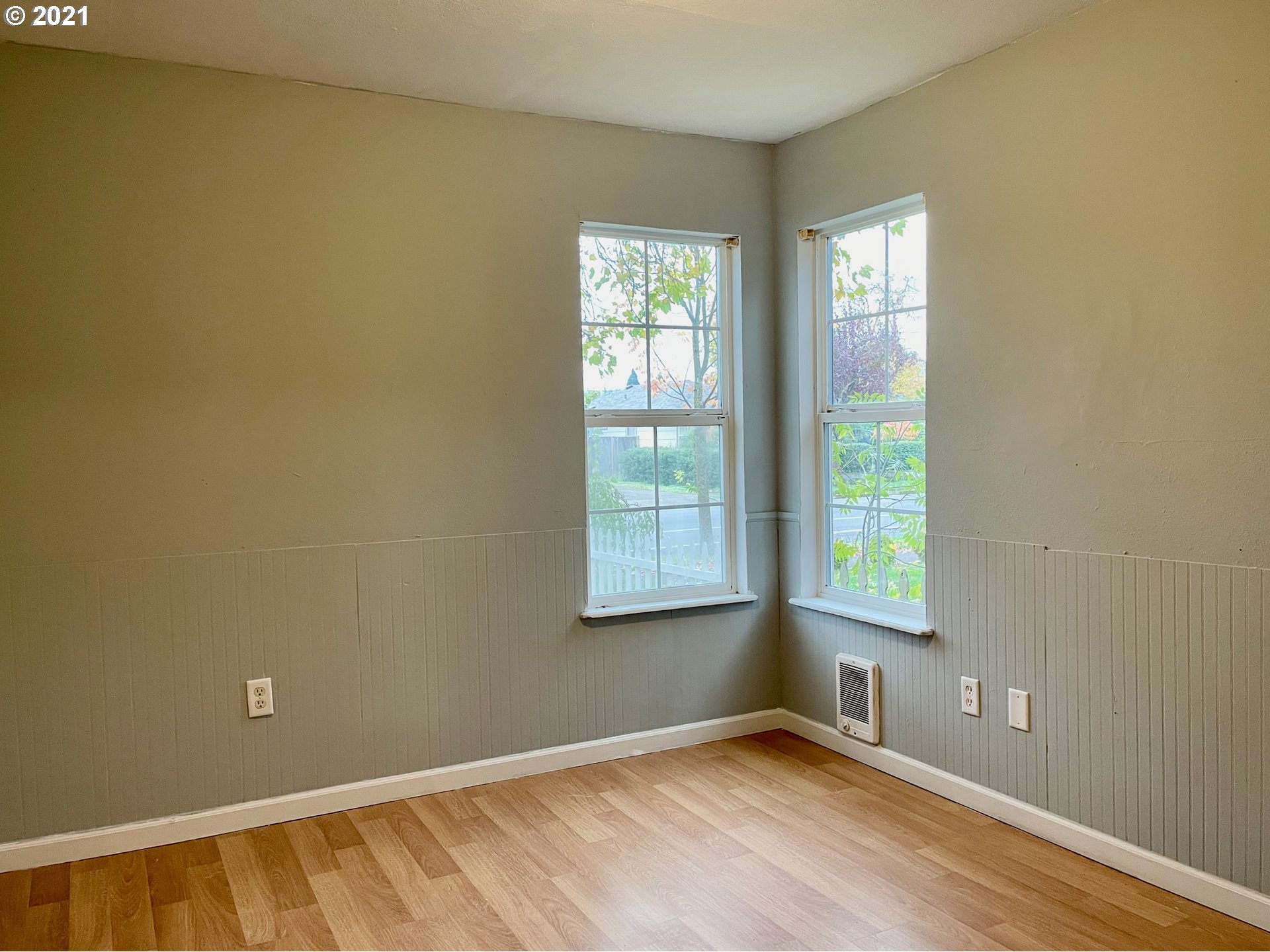 940 Centennial Boulevard Springfield, OR 97477 - Photo 17 of 30 Gallery Image 17