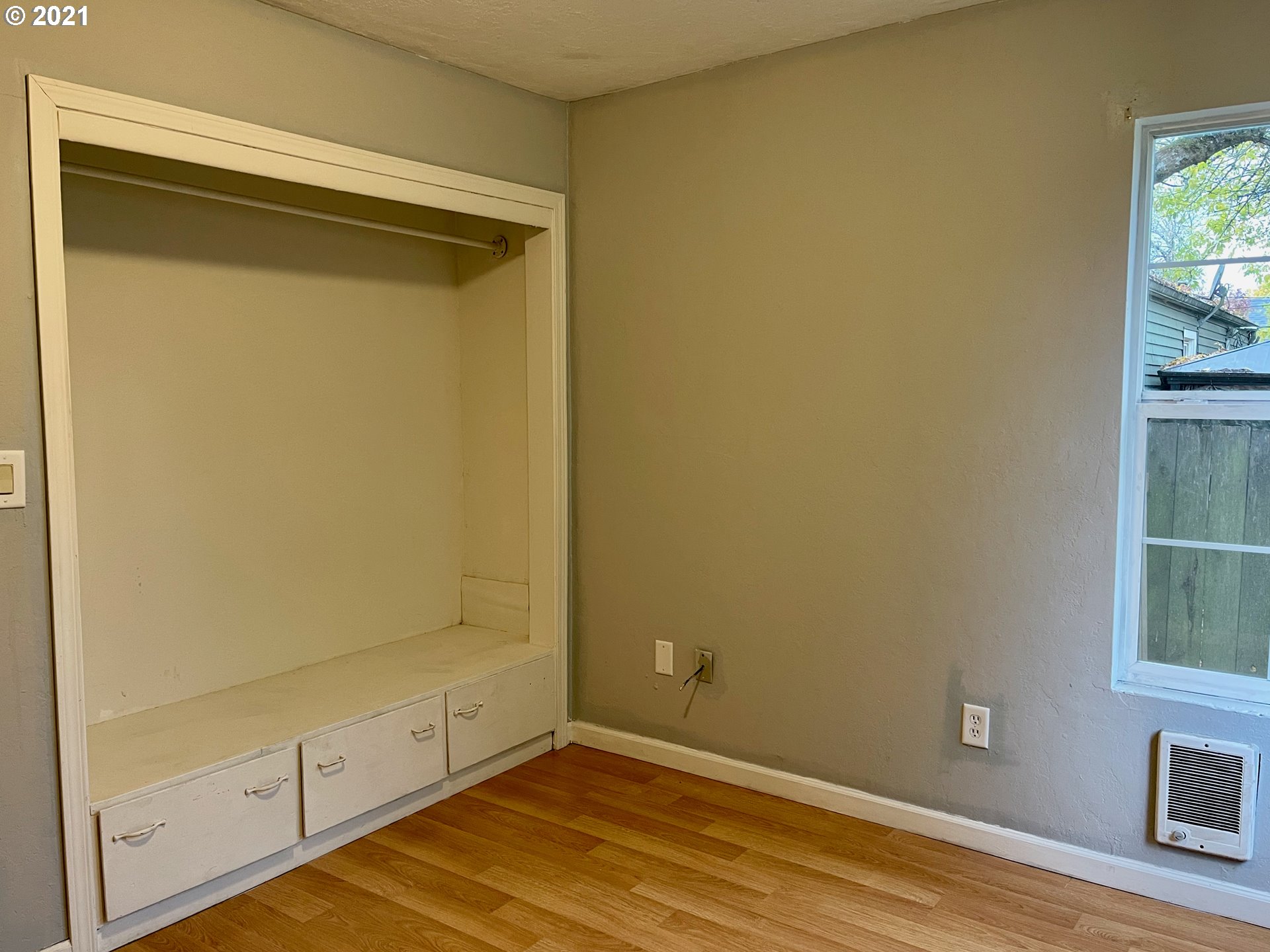 940 Centennial Boulevard Springfield, OR 97477 - Photo 20 of 30 Gallery Image 20