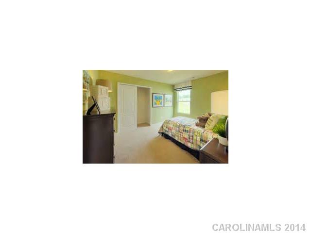 8933 Paddle Oak Road Charlotte, NC 28227 - Photo 7 of 16 Gallery Image 7