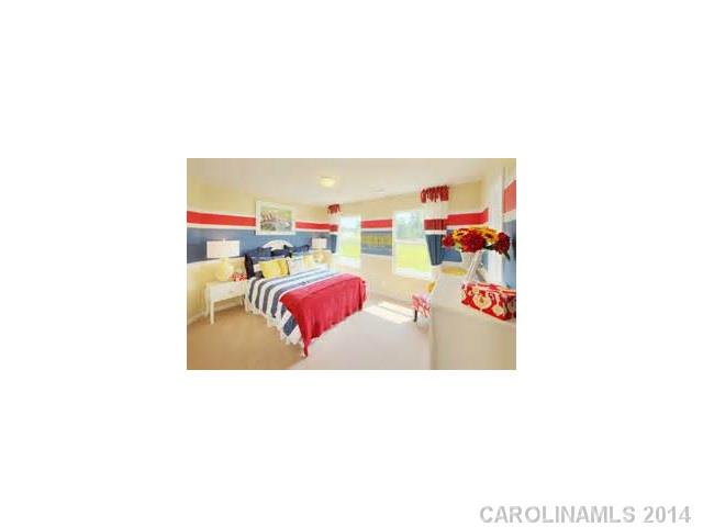 8933 Paddle Oak Road Charlotte, NC 28227 - Photo 8 of 16 Gallery Image 8