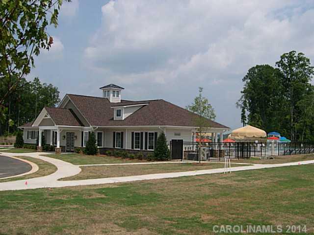 8933 Paddle Oak Road Charlotte, NC 28227 - Photo 9 of 16 Gallery Image 9