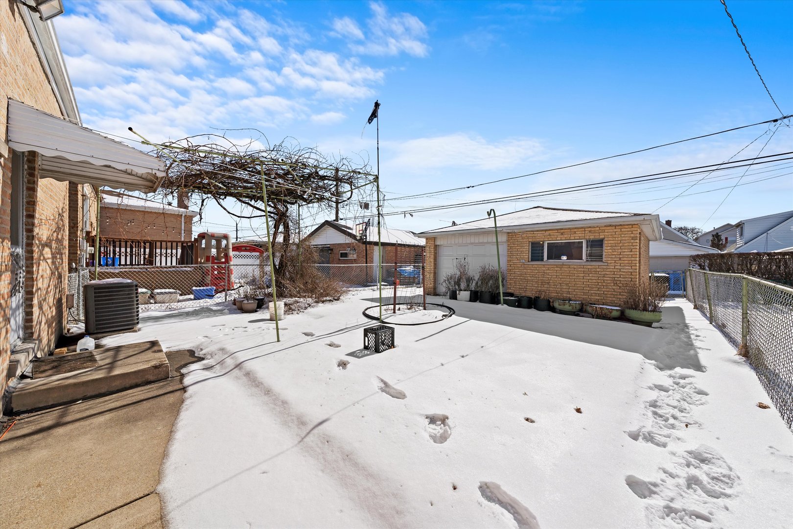 6511 West 63rd Place Chicago, IL 60638 - Photo 11 of 12 a view of a backyard