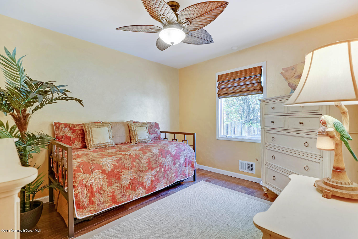 370 Cook Road Jackson, NJ 08527 - Photo 14 of 35 a bedroom with a bed and window