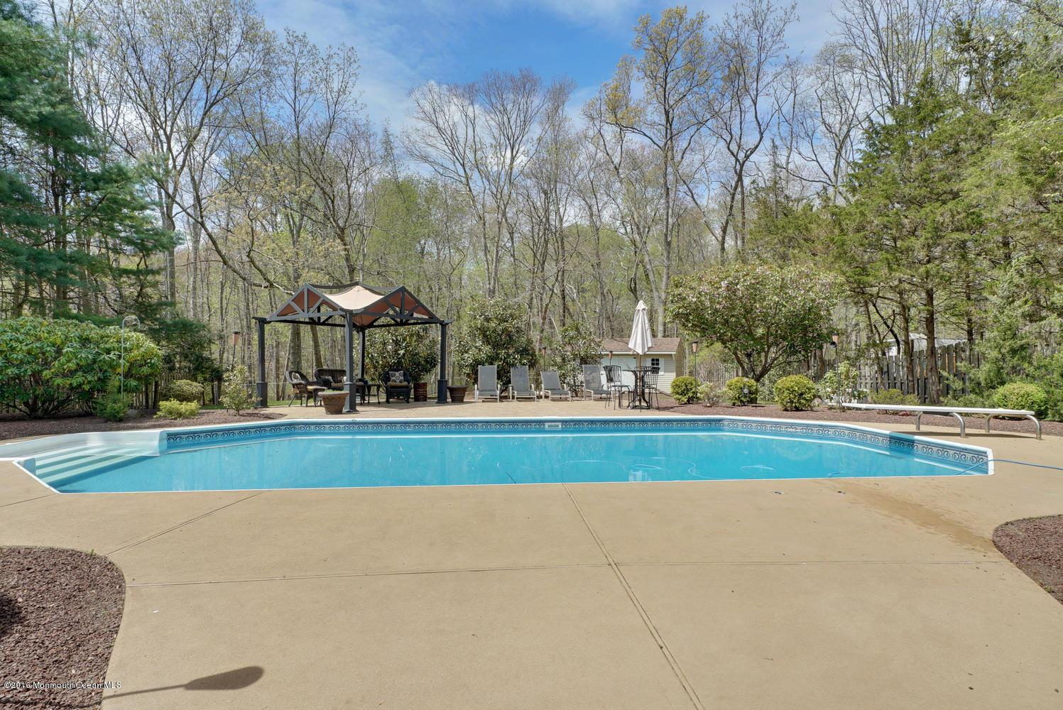 370 Cook Road Jackson, NJ 08527 - Photo 29 of 35 a view of big yard and palm trees