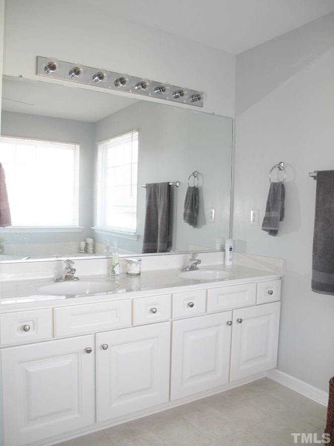 10437 Chandler Way Raleigh, NC 27614 - Photo 14 of 25 Photo 14