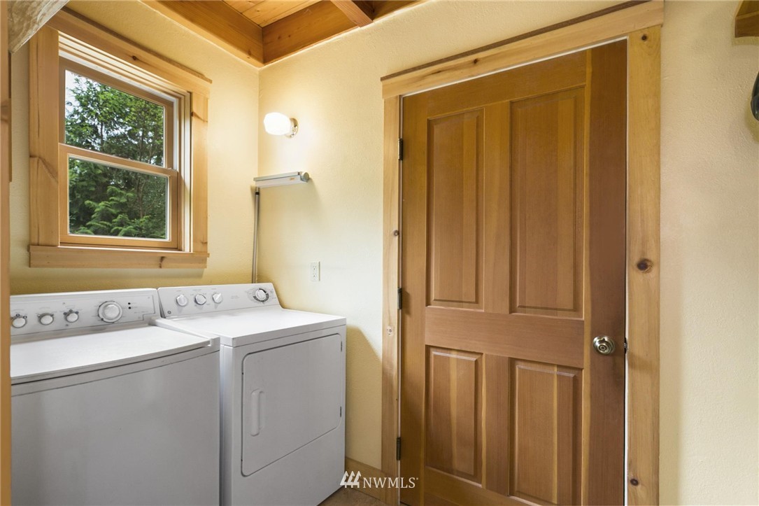 1431 Cape George Road Port Townsend, WA 98368 - Photo 13 of 25 Gallery Image 13
