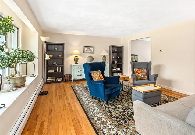 $799,900 | 28 North Pasture Lane, South Kingstown, RI 02879