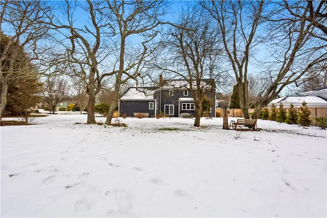 $799,900 | 28 North Pasture Lane, South Kingstown, RI 02879