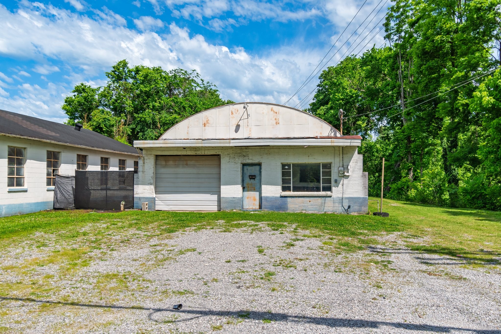 106 Bridge Street Franklin, TN 37064 - Photo 11 of 16 a front view of a house with garden