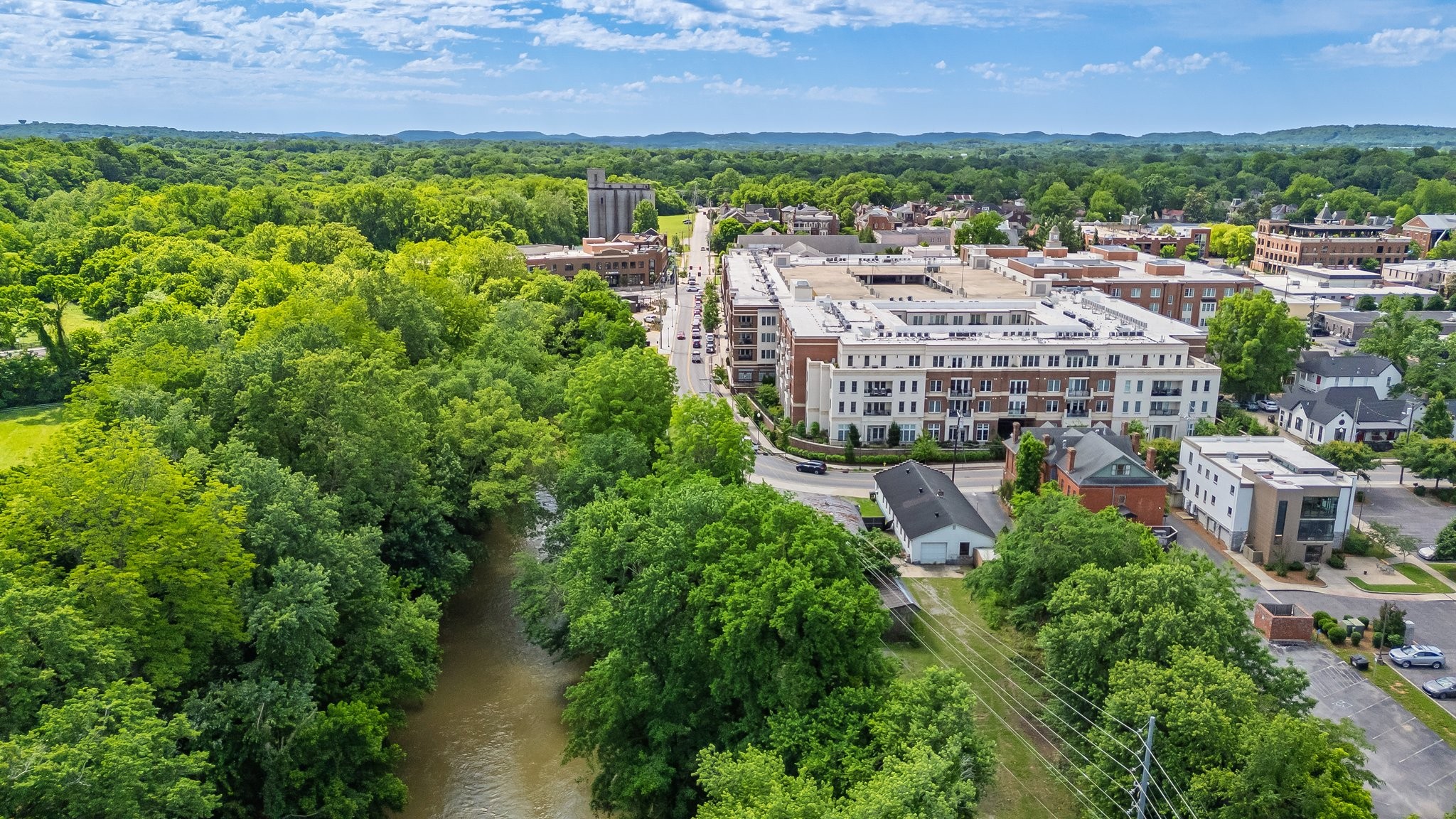 106 Bridge Street Franklin, TN 37064 - Photo 8 of 16 a view of a city