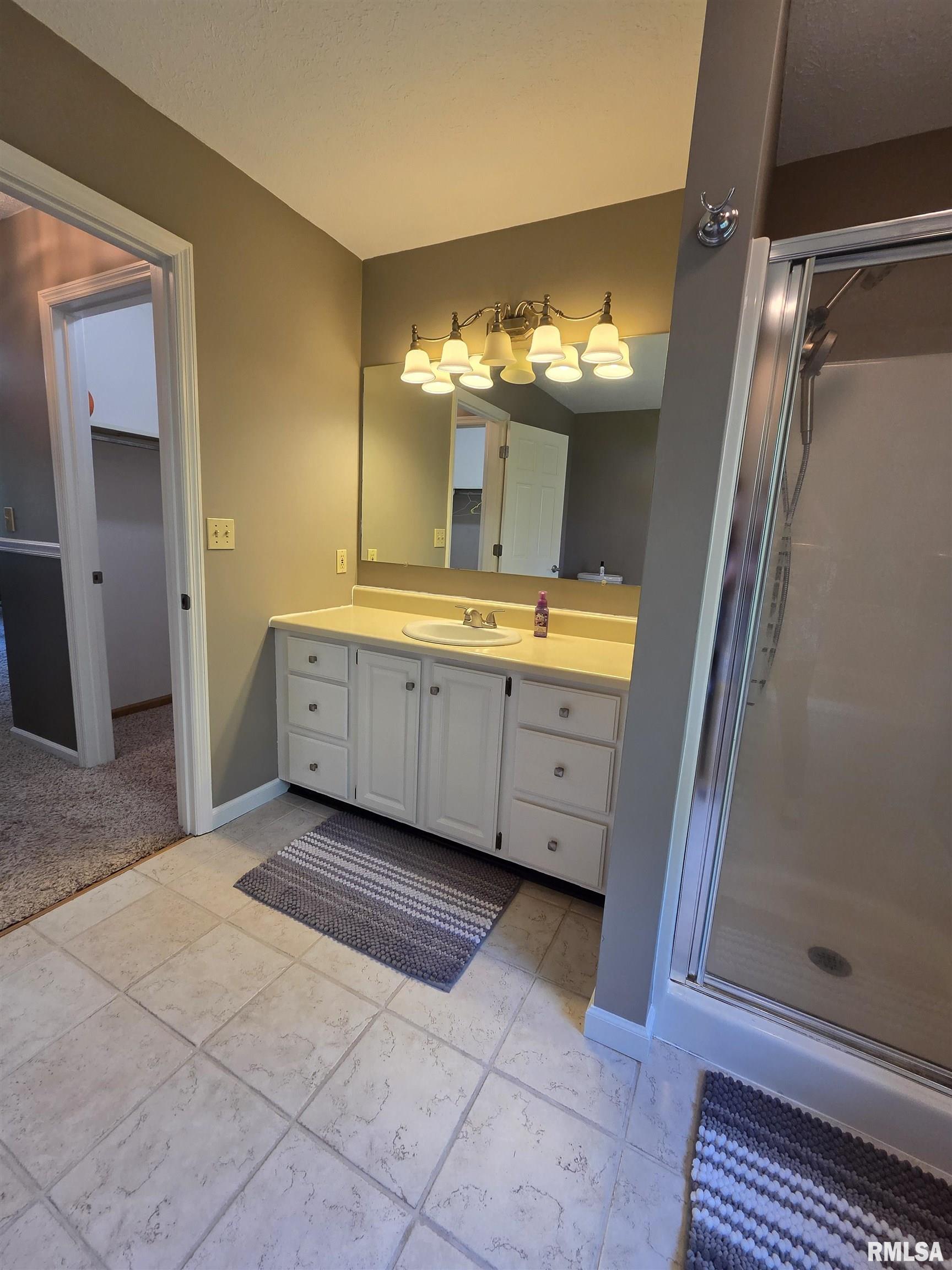 3 Peppertree Court Washington, IL 61571 - Photo 29 of 40