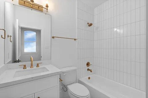 $1,274,999 | 8553 Western Drive, Houston, TX 77055