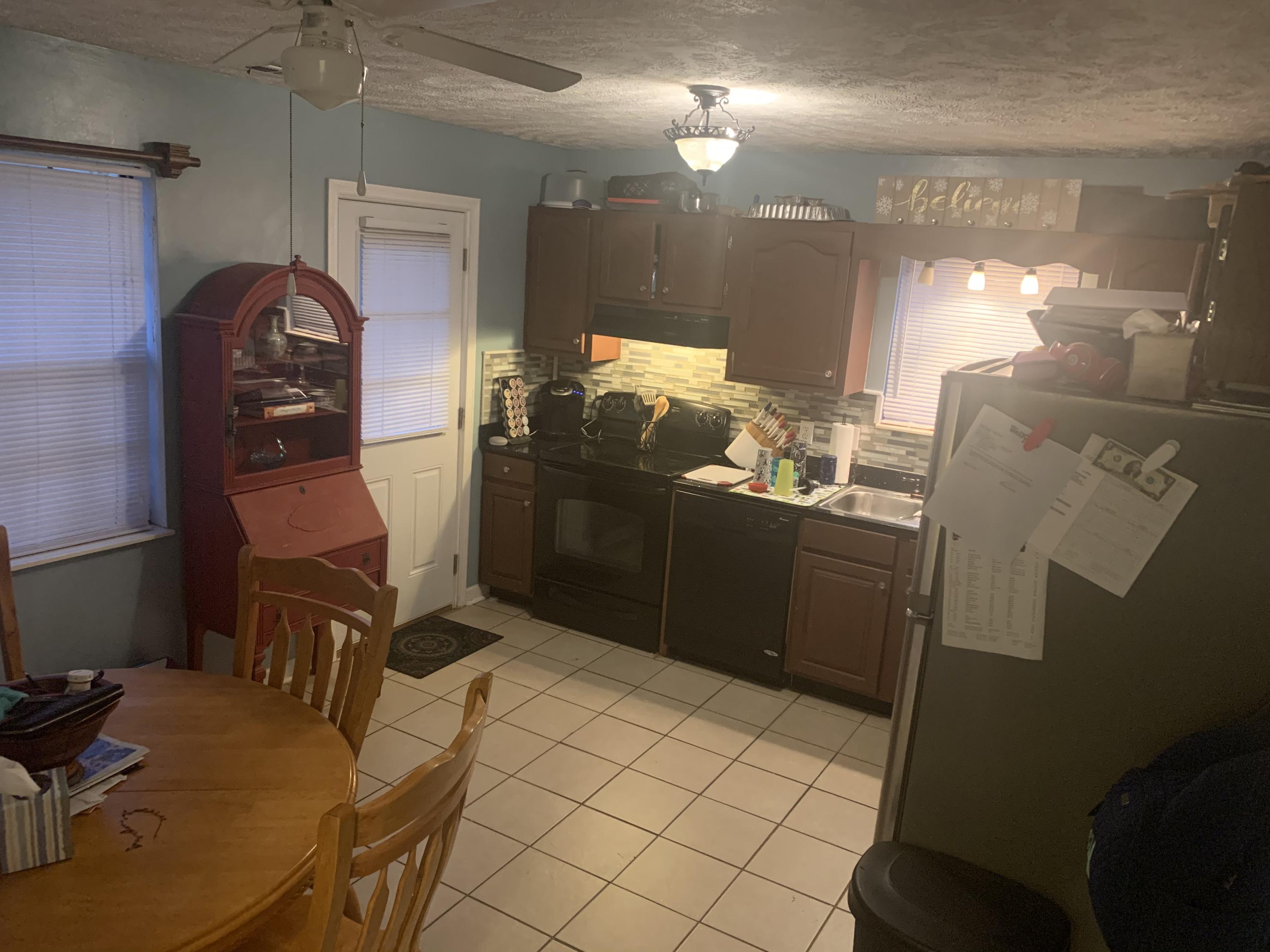 1821 Norlil Road Sevierville, TN 37876 - Photo 2 of 4 Kitchen