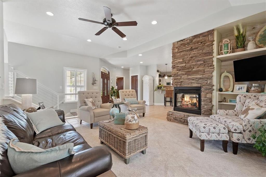 334 Ewing Road Carnegie, PA 15106 - Photo 5 of 25 Gallery Image 5
