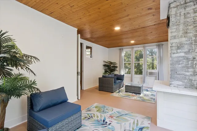 $424,900 | 532 South Main Street, Janesville, WI 53545