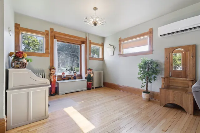 $424,900 | 532 South Main Street, Janesville, WI 53545