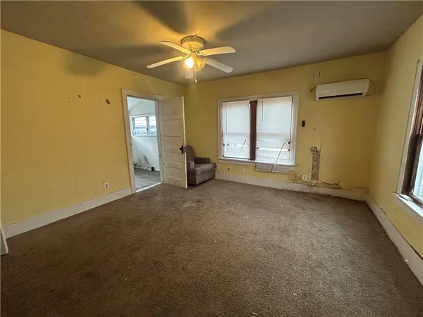 $55,000 | 910 Lincoln Street, Coffeyville, KS 67337