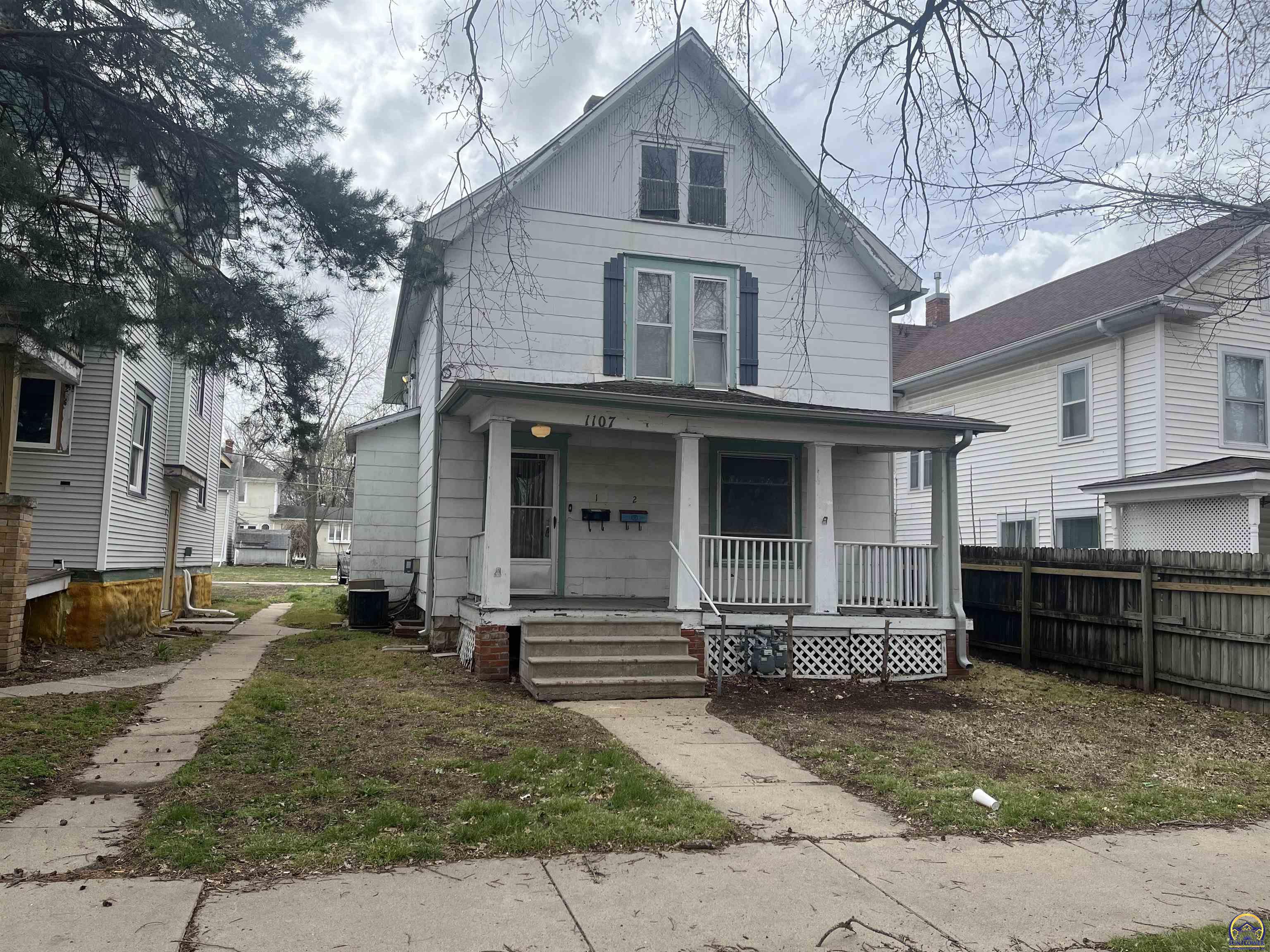 1107 Southwest 10th Ave  