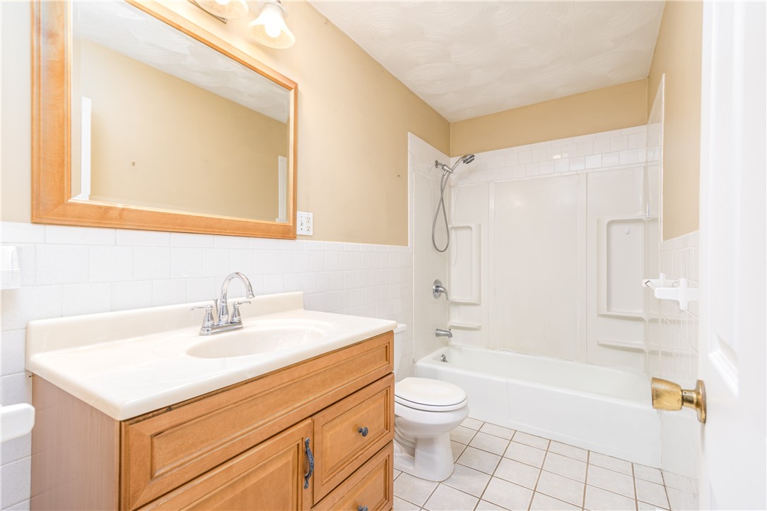 21 Crestview Drive, Unit C Westerly, RI 02891 - Photo 25 of 38