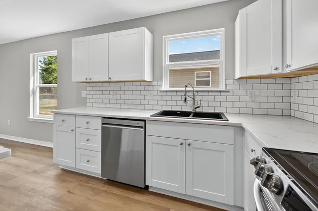 $249,900 | 5327 B Kervin Road, Crestview, FL 32539