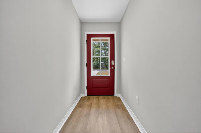 $249,900 | 5327 B Kervin Road, Crestview, FL 32539