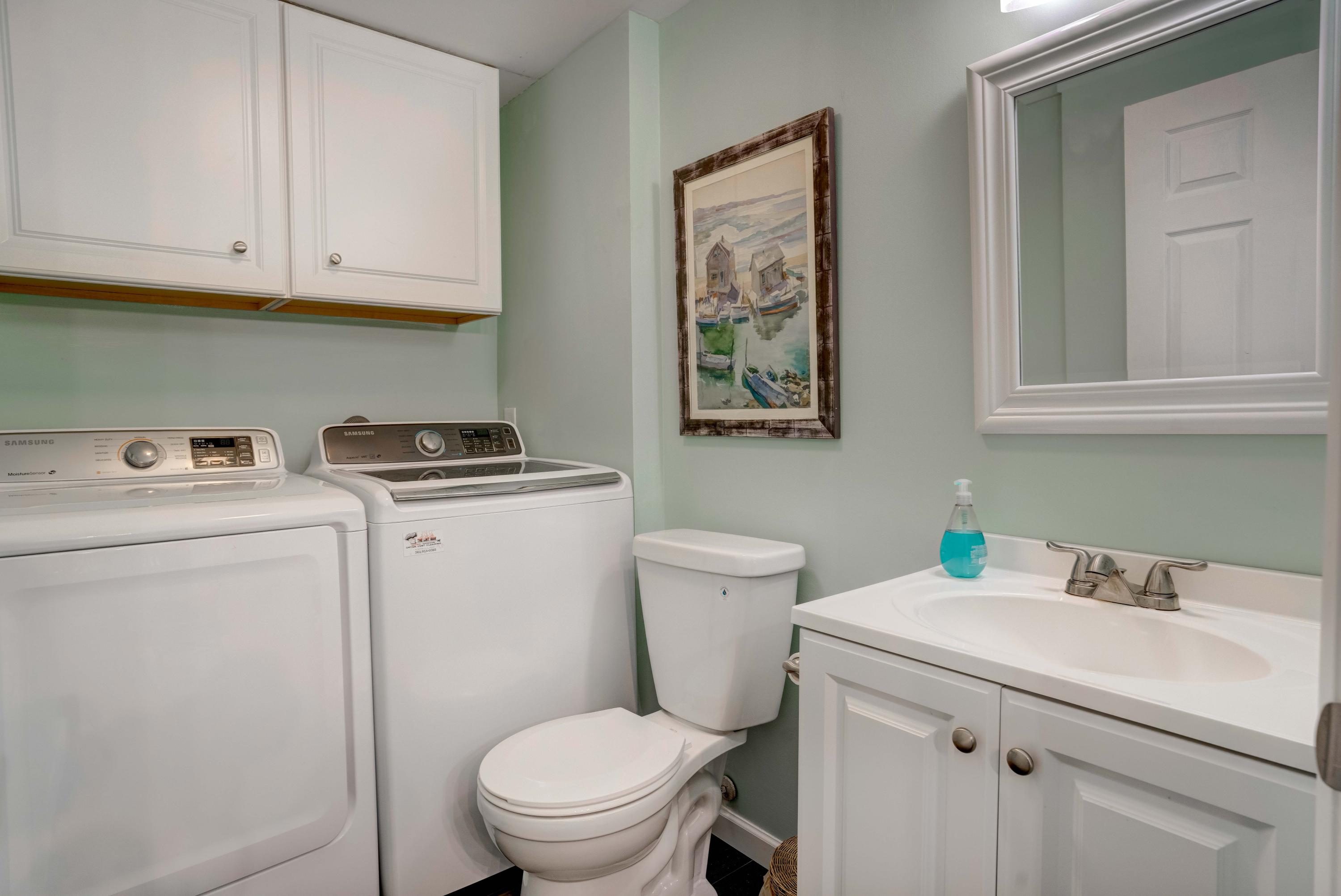 2430 24th Court Jupiter, FL 33477 - Photo 16 of 24 half bath