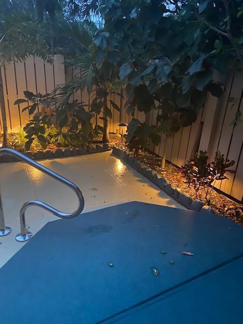2430 24th Court Jupiter, FL 33477 - Photo 23 of 24 IMG_0952
