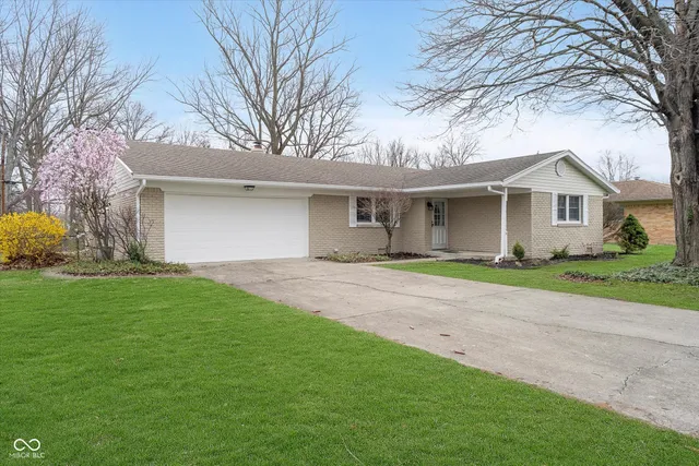 $264,900 | 1313 Roseway Drive, Indianapolis, IN 46219