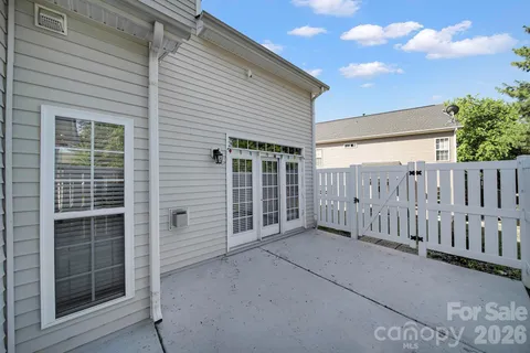 $299,000 | 14721 Lions Pride Court, Charlotte, NC 28273