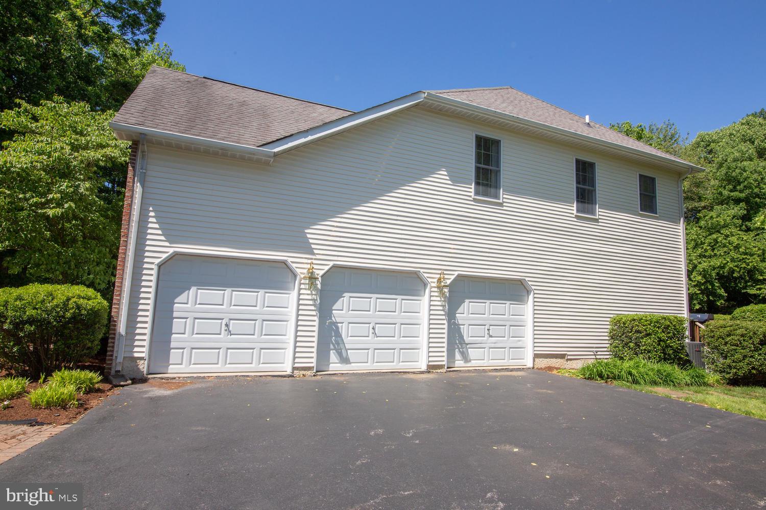 6 Old Forest Road Newtown Square, PA 19073 - Photo 29 of 30 3 Car Garage