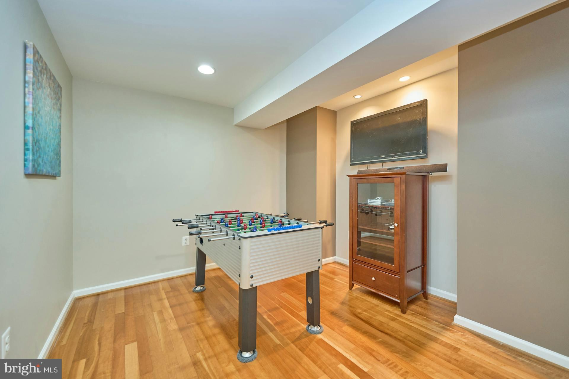 413 Adahi Road Southeast Vienna, VA 22180 - Photo 43 of 62 Gallery Image 43