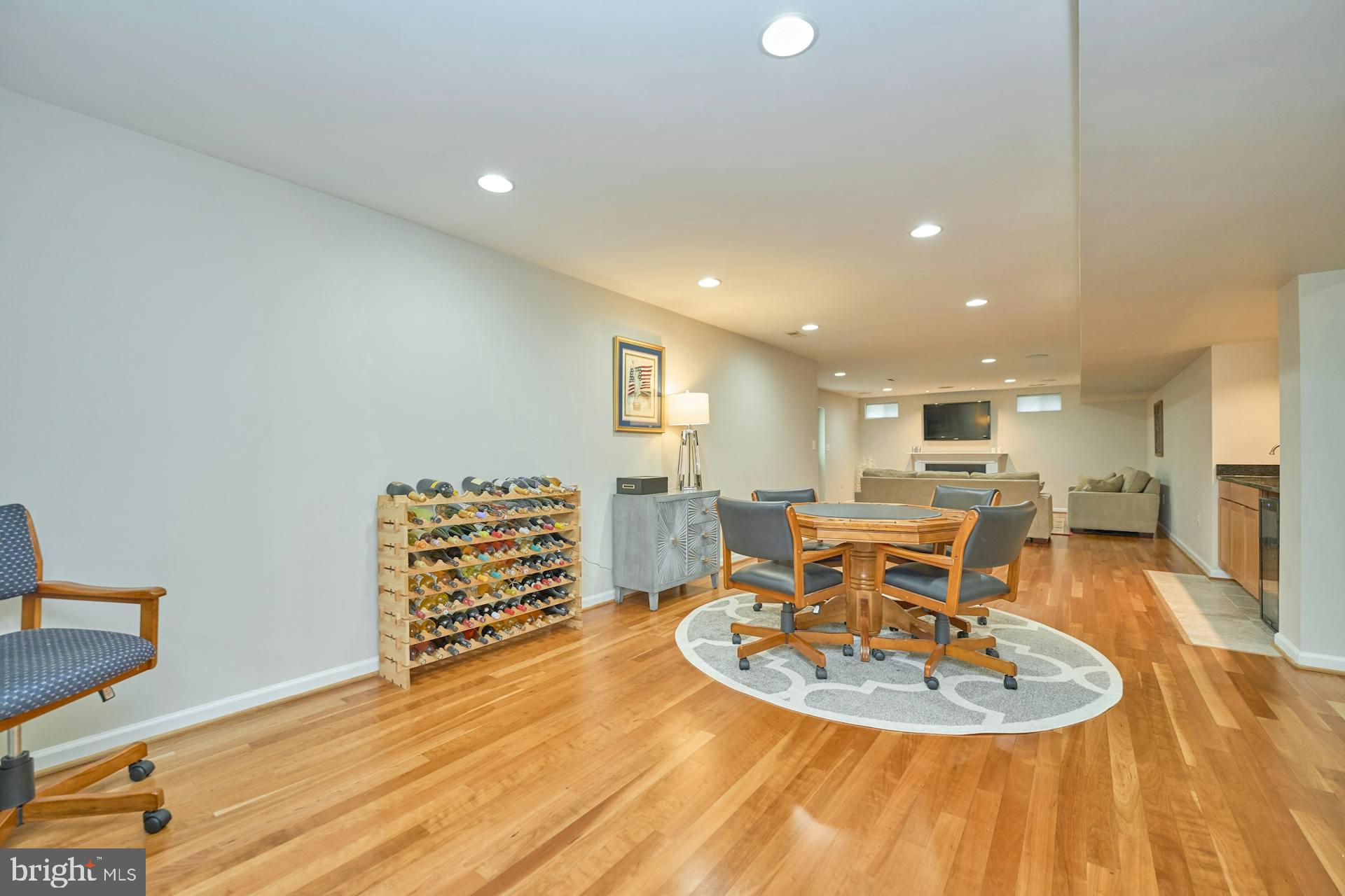 413 Adahi Road Southeast Vienna, VA 22180 - Photo 44 of 62 Gallery Image 44