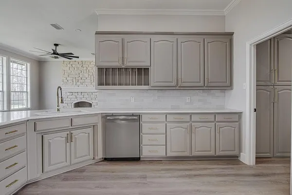 $760,000 | 125 Devon Court, Weatherford, TX 76087