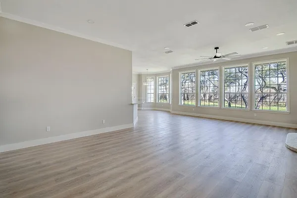 $760,000 | 125 Devon Court, Weatherford, TX 76087