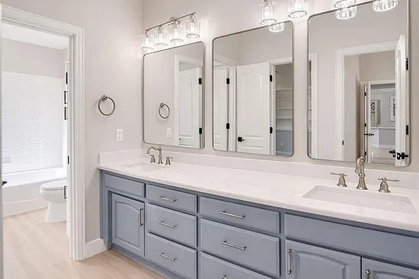 $760,000 | 125 Devon Court, Weatherford, TX 76087