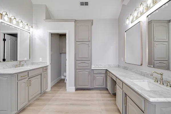 $760,000 | 125 Devon Court, Weatherford, TX 76087