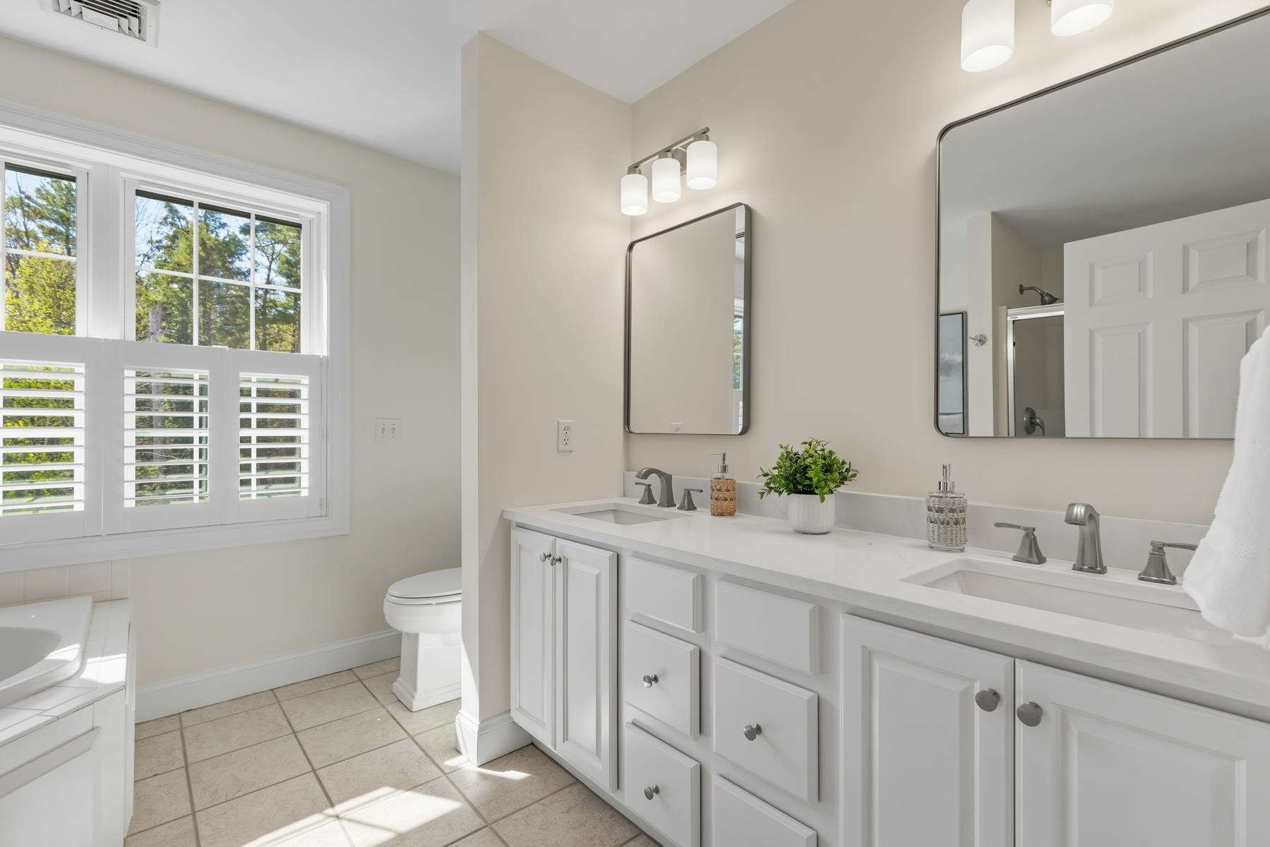 8 Lilac Way Stratham, NH 03885 - Photo 31 of 53