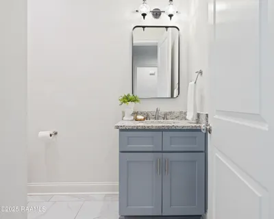 $310,000 | 108 Harvey Cay Lane, Youngsville, LA 70592