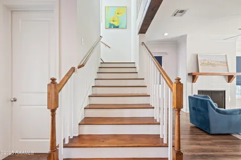 $310,000 | 108 Harvey Cay Lane, Youngsville, LA 70592