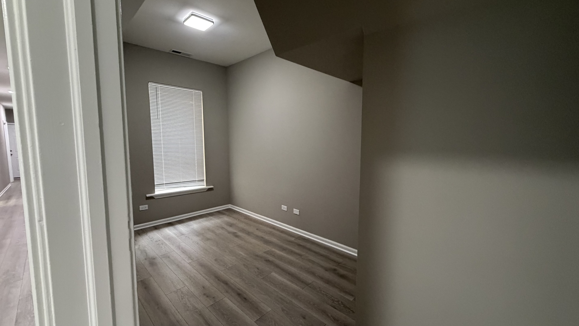 5344 South Aberdeen Street, Unit 1 Chicago, IL 60609 - Photo 5 of 17 a view of an empty room