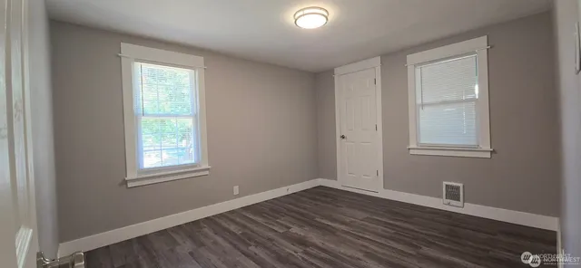 $3,300 | 12053 70th Avenue South, Seattle, WA 98178