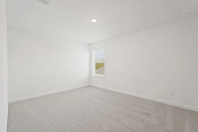 $380,881 | 4703 Bay Vista Drive, Baytown, TX 77523