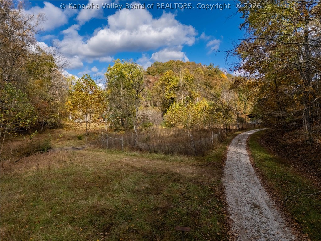 607 Gates Line Road Leon, WV 25123 - Photo 9 of 12 Gallery Image 9