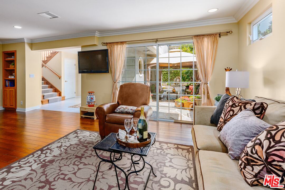7818 West 79th Street Playa del Rey, CA 90293 - Photo 22 of 27 Gallery Image 22